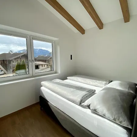 Attic Near Kitzsteinhorn Area * 萨菲登安斯泰内嫩米尔