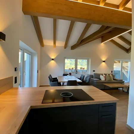 Attic Near Kitzsteinhorn Area Saalfelden