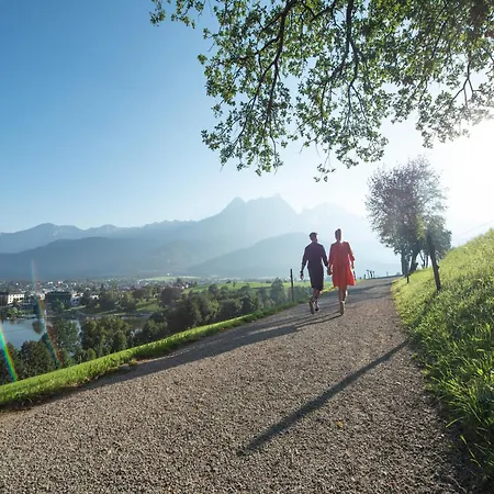 Attic Near Kitzsteinhorn Area Apartamento