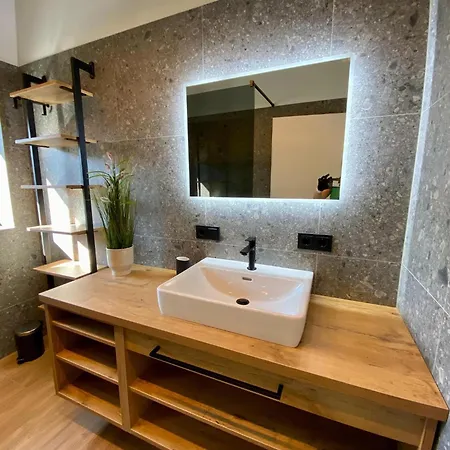 Attic Near Kitzsteinhorn Area Apartamento *