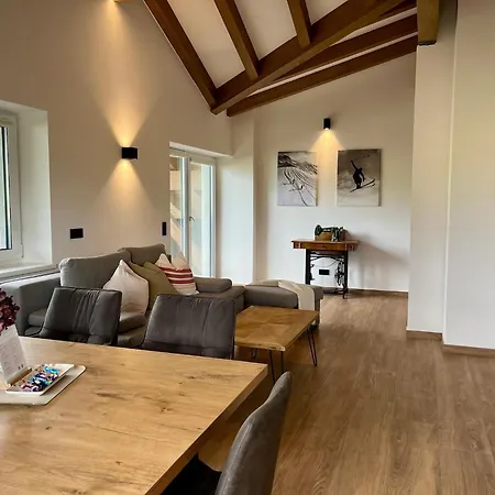 公寓 Attic Near Kitzsteinhorn Area *