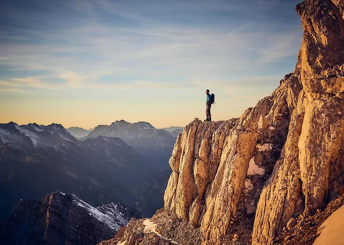 Attic Near Kitzsteinhorn Area * سالفلدن ام ستينه