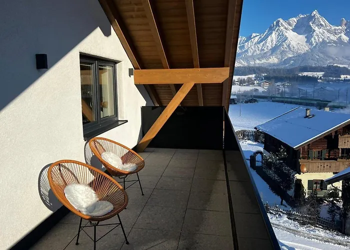 アパート Attic Near Kitzsteinhorn Area ザールフェルデン・アム・シュタイナーネン・メアー